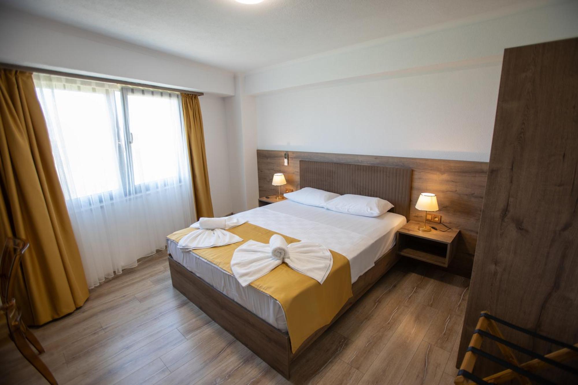 E87 Highway Otel Ören Eksteriør billede